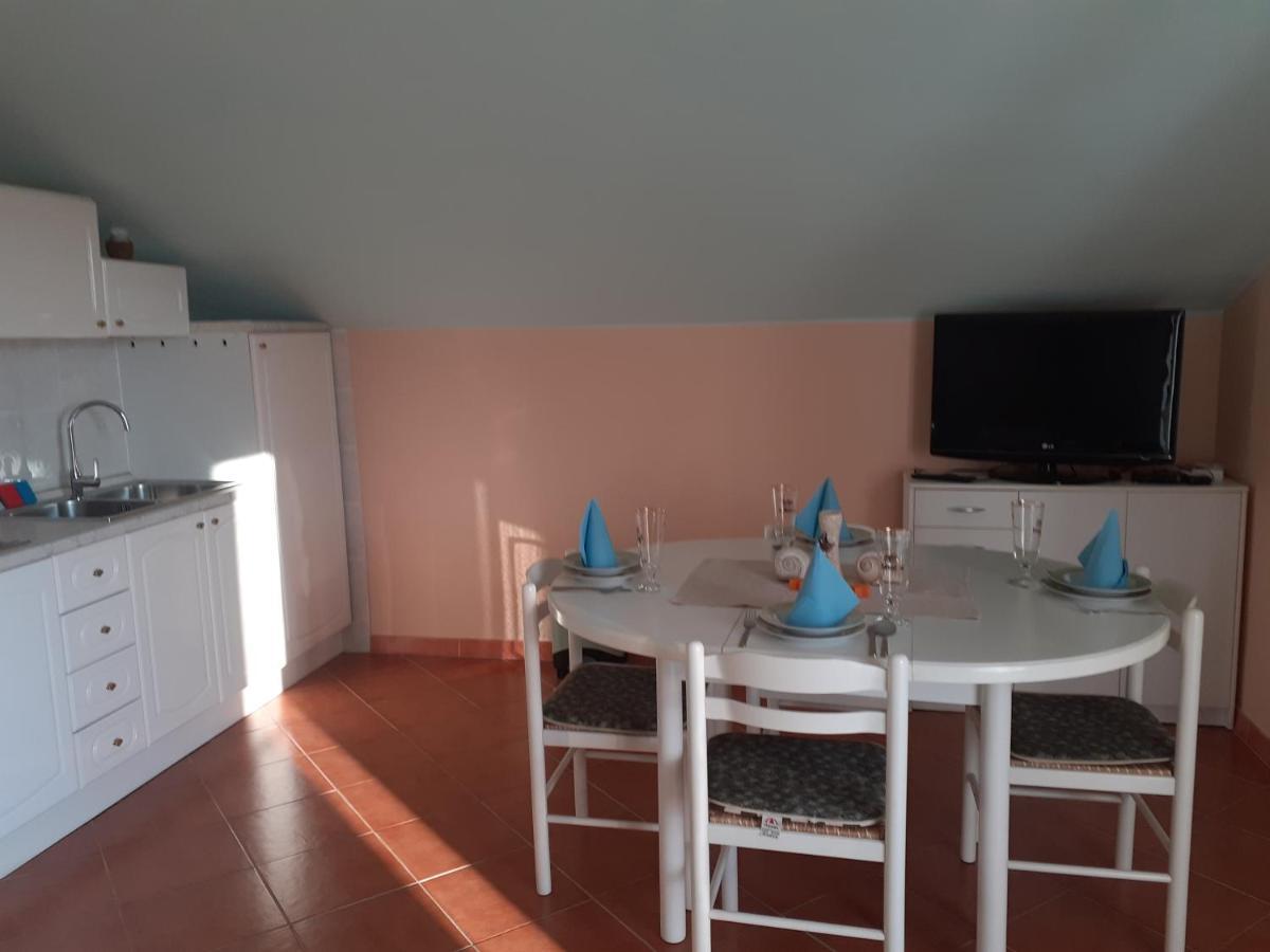Villa Palfi Jezera Buitenkant foto